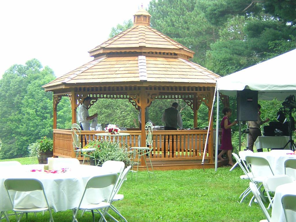 Centennial House Bed And Breakfast Northfield Exterior foto
